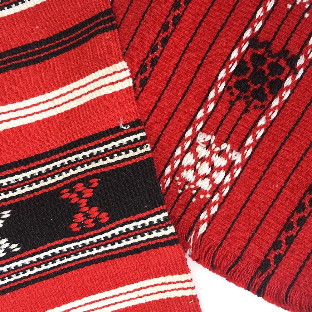 Cloth Trivets Set of 4 Red Aztec Knit decor - Picture 2 of 7